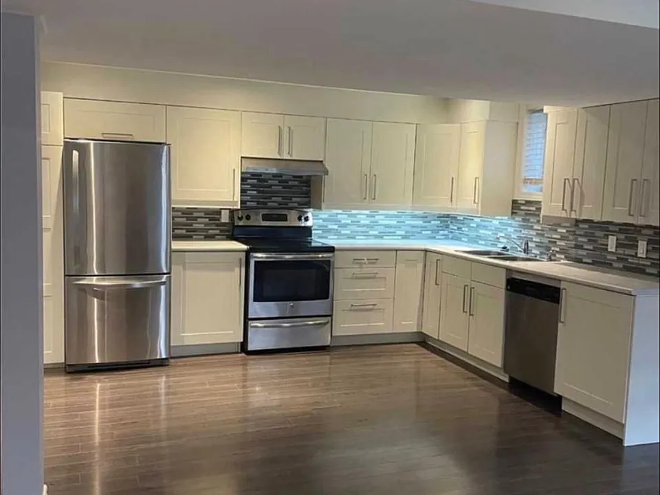 121 Silver Maple Rd