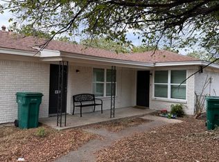 105 Faye St #A & B, Waco, TX 76705