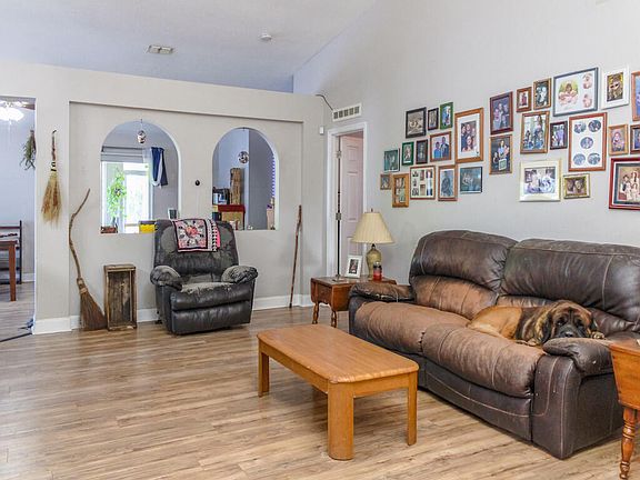 5th image of 539 Macon Drive