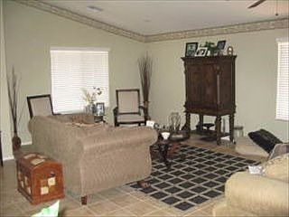 5th image of 42601 W Oakland Dr
