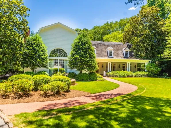 468 W Paces Ferry Rd NW, Atlanta, GA 30305