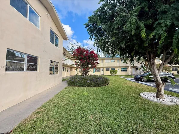 1301 N 12th Ct APT 4B, Hollywood, FL 33019