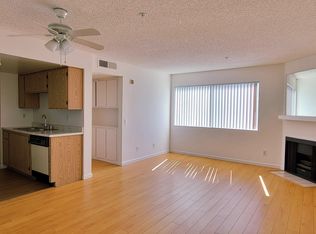 526 S Alexandria Ave #208, Los Angeles, CA 90020