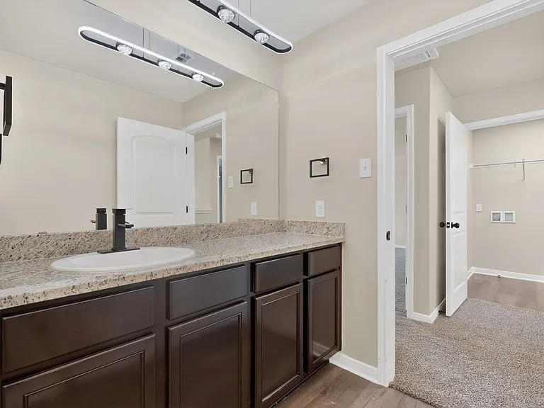 11914 Latour Valley — Photo 20
