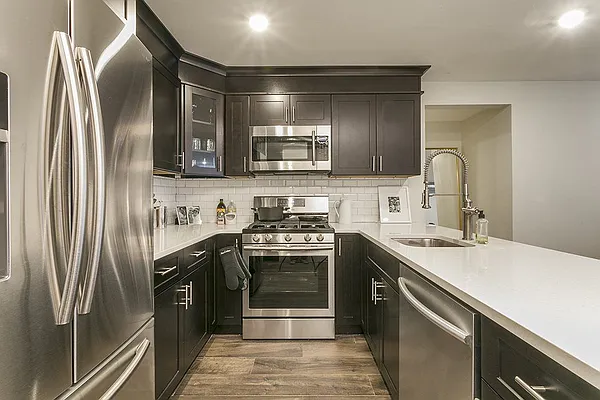 Rented by JCity Realty, LLC | media 10