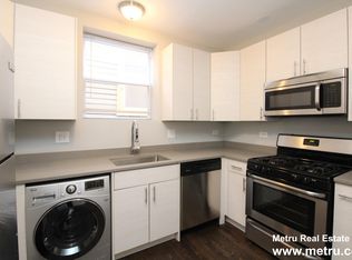 2130 N Sawyer Ave #1N, Chicago, IL 60647