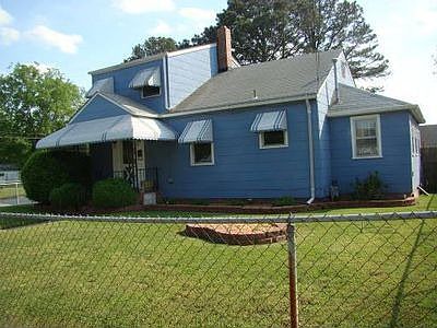 1st image of 3501 Essex Cir