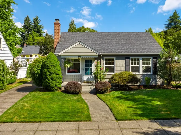3575 SE Kelly St, Portland, OR 97202