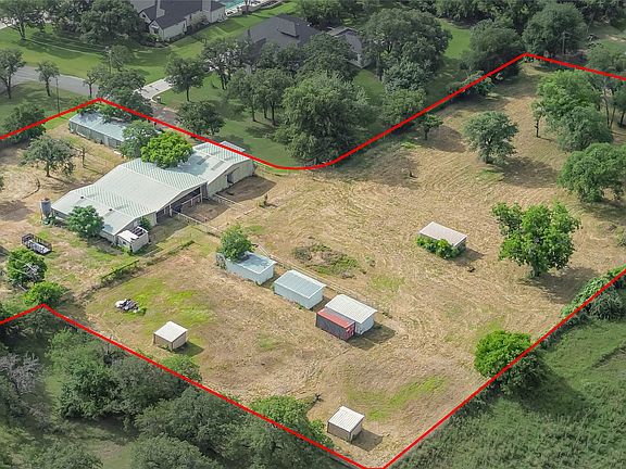 5th image of 1241 Oak Hill Rd