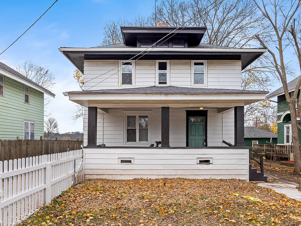 1st image of 1134 N Rockton Ave