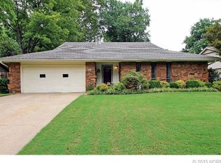 2921 E 76th Pl, Tulsa, OK 74136
