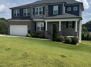 3437 Eagle Cove Ct, Pfafftown, NC 27040