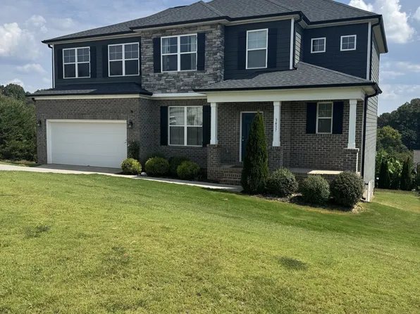 3437 Eagle Cove Ct, Pfafftown, NC 27040