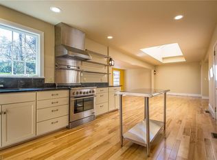 1952 Runnymede Rd, Winston Salem, NC 27104