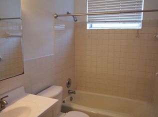 1329 Saint Paul Ave #10, Saint Paul, MN 55116
