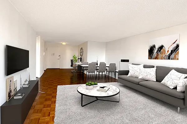 Rented by Coldwell Banker Warburg | media 1