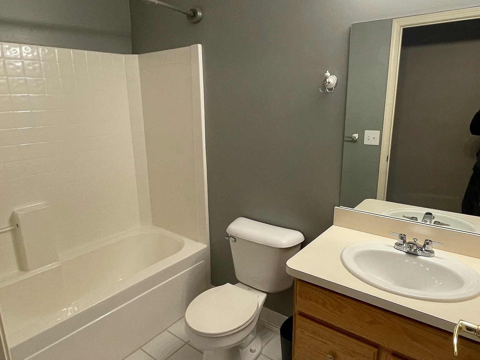2 bed, 1580 sqft, $2,300 — Photo 4