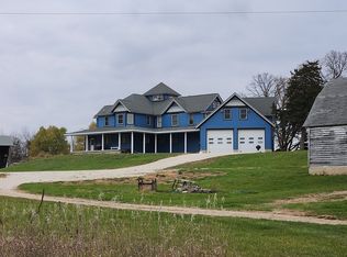 7336 Great River Rd, Clermont, IA 52135