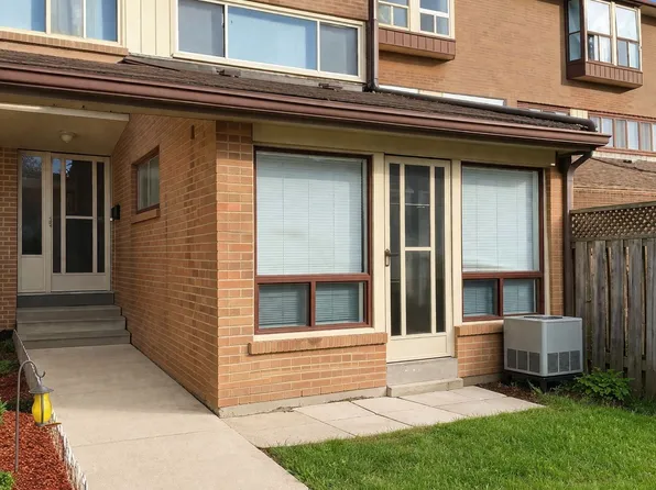 254 John Garland Blvd #150, Toronto, ON M9V 1N8