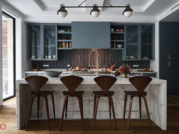 3rd image of 150 Wooster St Unit Loft 6
