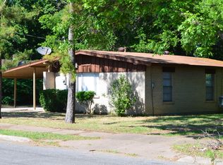 621 S Andrews Ave, Sherman, TX 75090