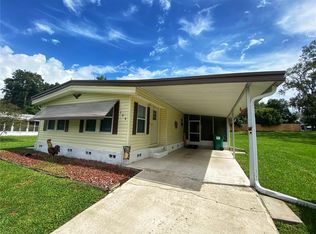 348 Ivanhoe Cir, Lady Lake, FL 32159