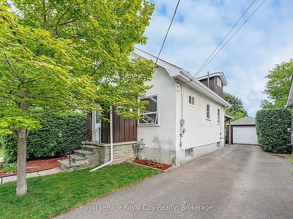 2nd image of 19 Walter St