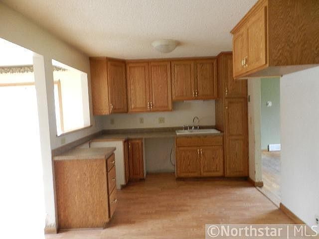 1st image of 2251 Oakwood Dr