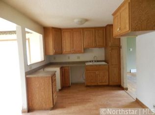 2251 Oakwood Dr, Mounds View, MN 55112