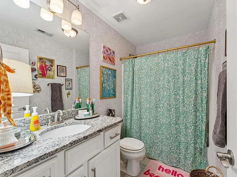 1033 Evan Cir — Photo 16