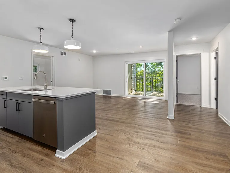 River Birch Apartment Homes — Photo 8