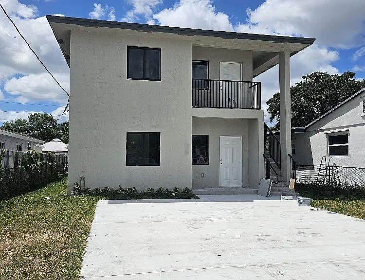 3072 NW 59th St #3076 — Photo 3