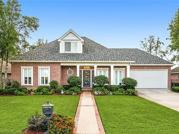 3721 Lake Kristin Dr, Gretna, LA 70056