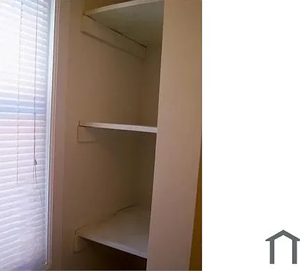 710 N Saint Louis Blvd — Photo 10