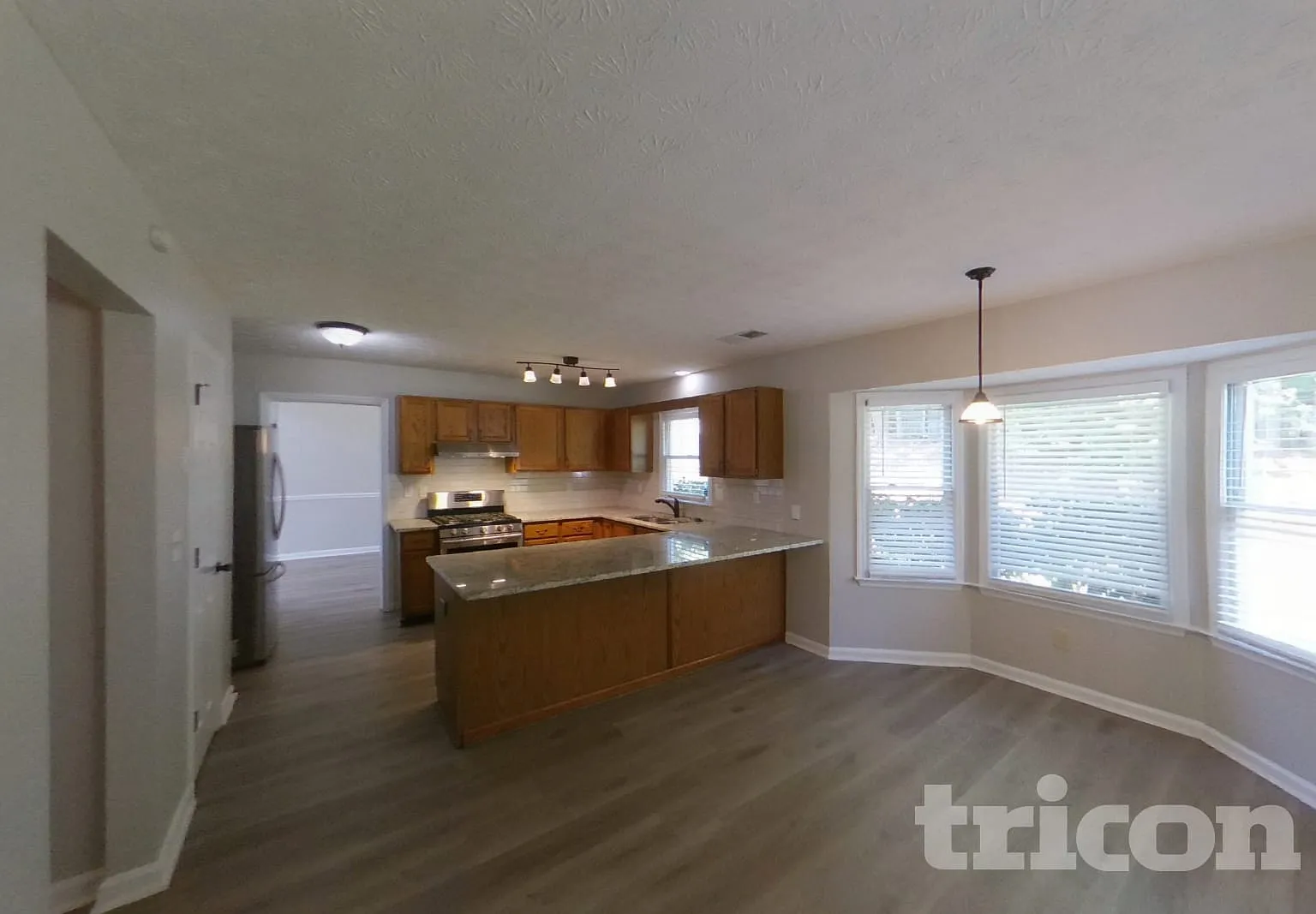 10930 Pinehigh Dr Alpharetta GA — Photo 4