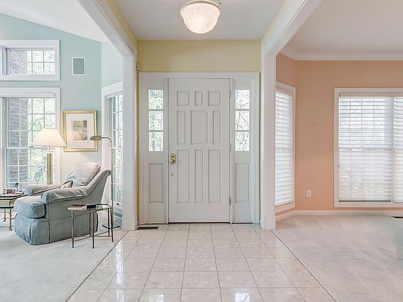 3rd image of 14601 Amberleigh Hill Ct
