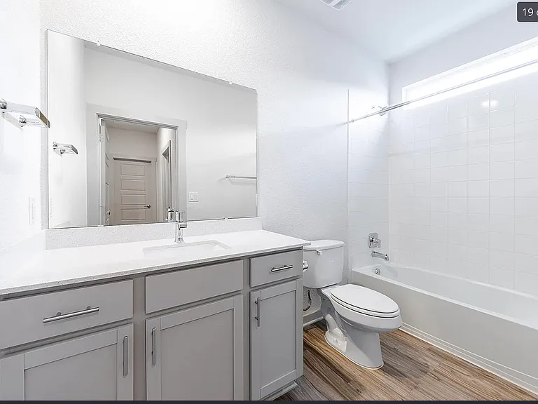 14004 Lubeck Dr — Photo 11