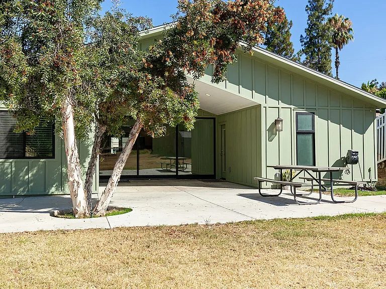 7843 Quince St — Photo 38