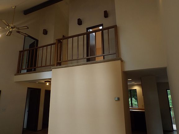 3rd image of 12703 18th St SE