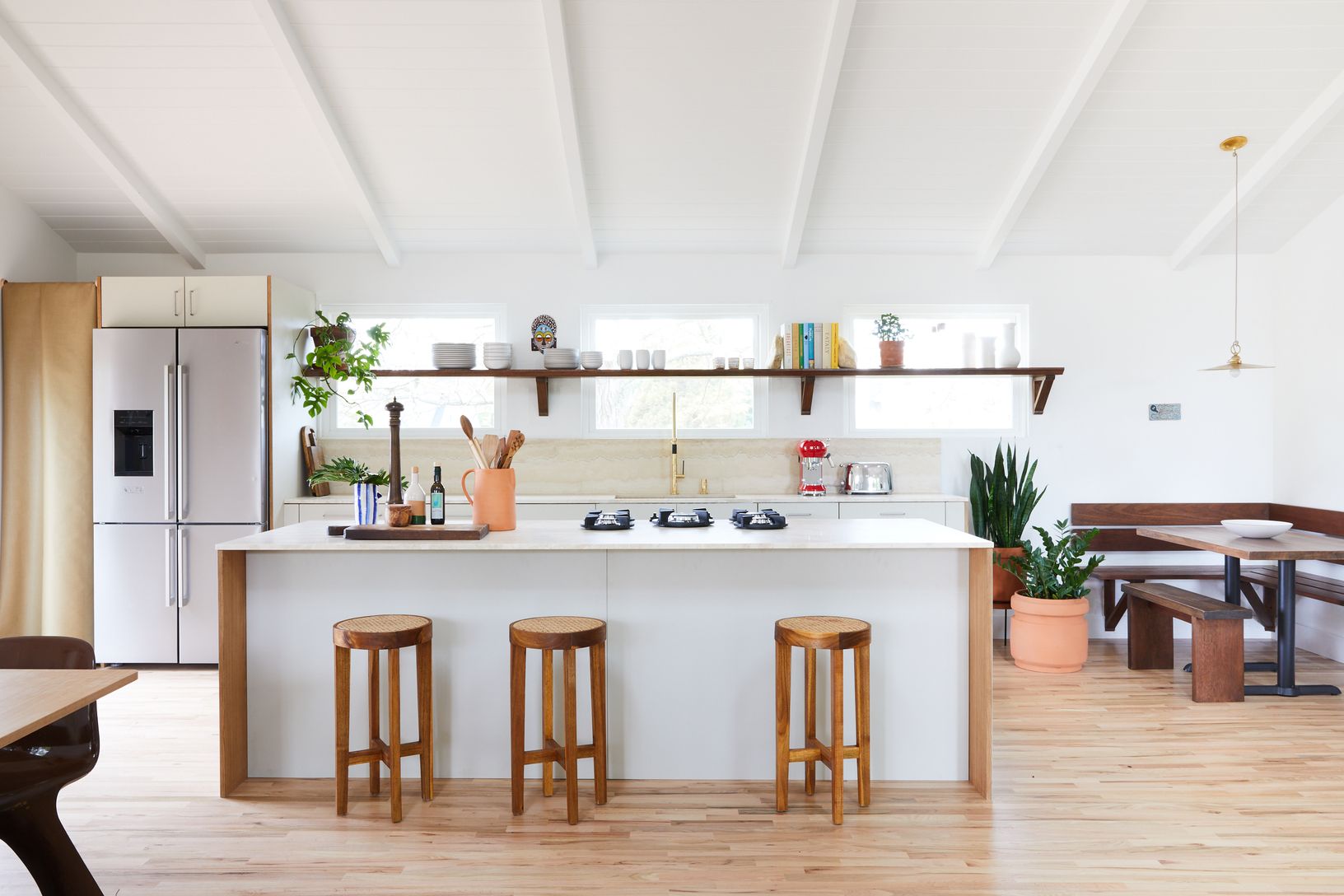  Open Kitchen
