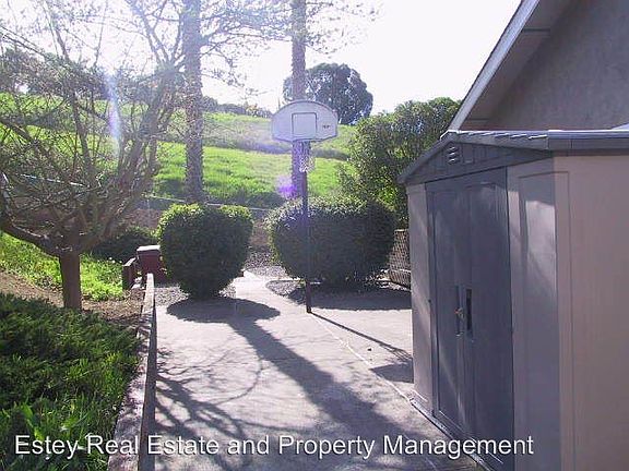 2nd image of 534 Hastings Dr