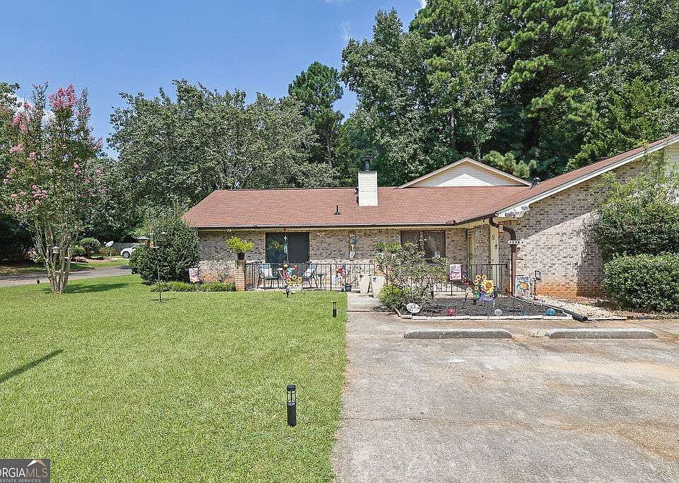 1st image of 1238 Shannon Way SW