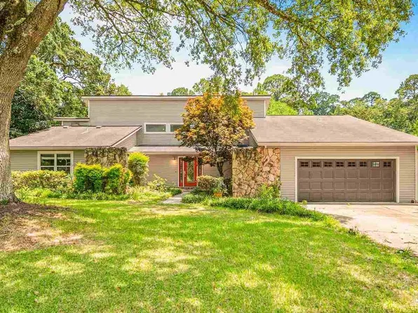 1229 Chisholm Trl, Pensacola, FL 32514