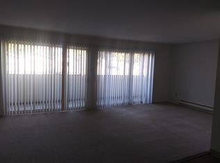 13218 Ambaum Blvd SW #302, Seattle, WA 98146