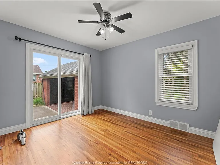 4531 Pleasant Pl #MAIN — Photo 5