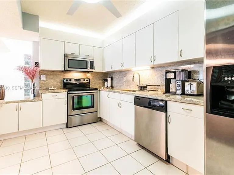 9341 Collins Ave #1204 — Photo 8