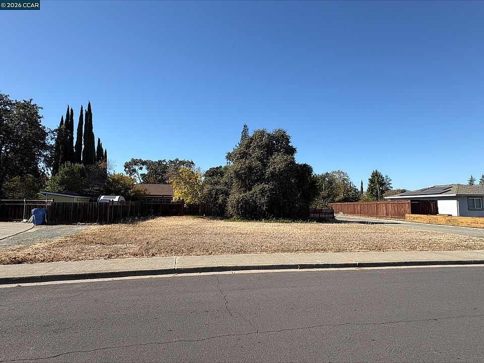 1st image of 1549 Arkell Rd