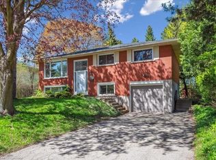 404 Tamarack Dr, Waterloo, ON N2L4G6