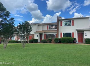 404 Lakebend Pl, Brandon, MS 39042