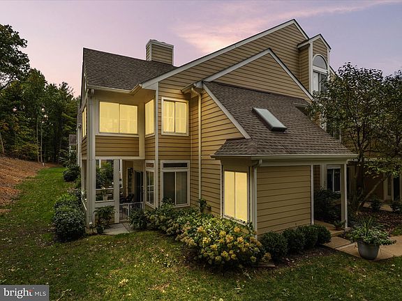 2nd image of 12254 Fort Buffalo Cir #506
